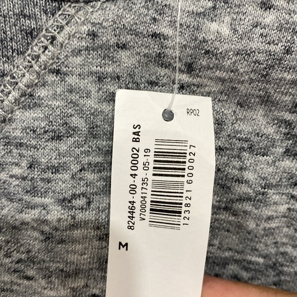 Old Navy Gray Sweatshirt Size M - Picture 4 of 5